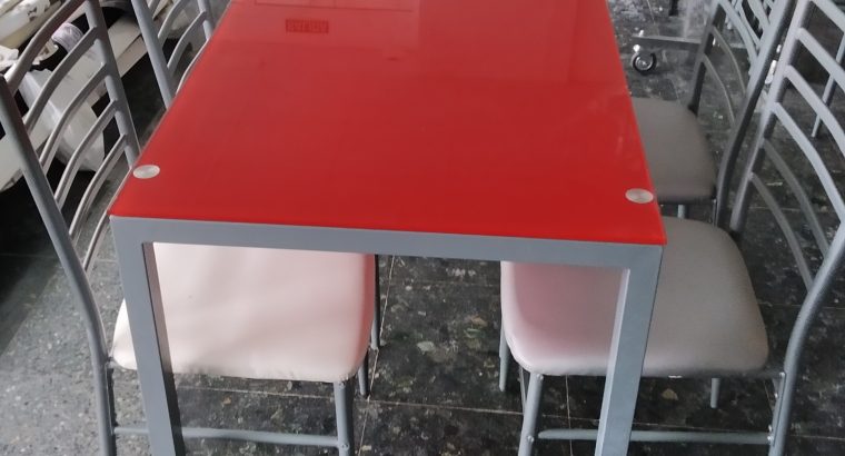 VENDO MAQUINARIA DE CAFETERIA POR CIERRE .