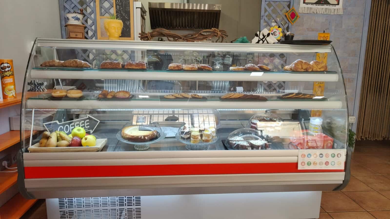 NEVERA EXPOSITORA 3 PUERTAS