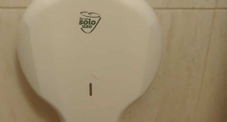 Dispensador de papel y jabón