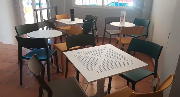 Mesas y sillas de comedor