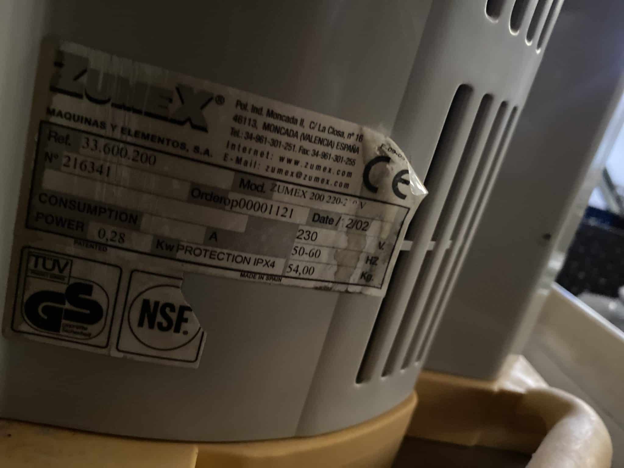 EXPRIMIDOR AUTOMATICO DE NARANJA