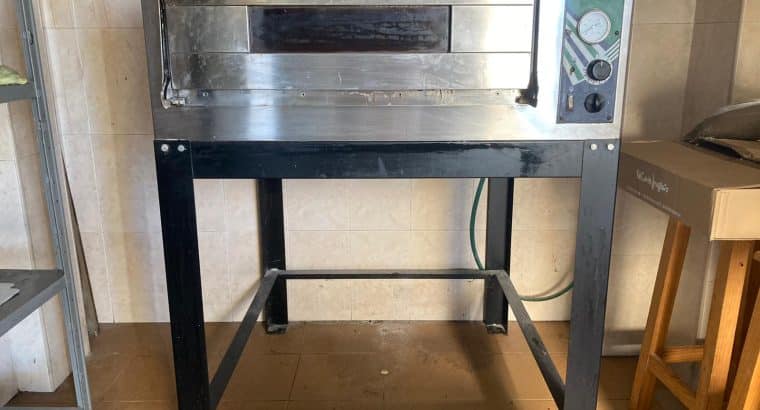 Horno de pizzas a luz 6pizzas 30cm