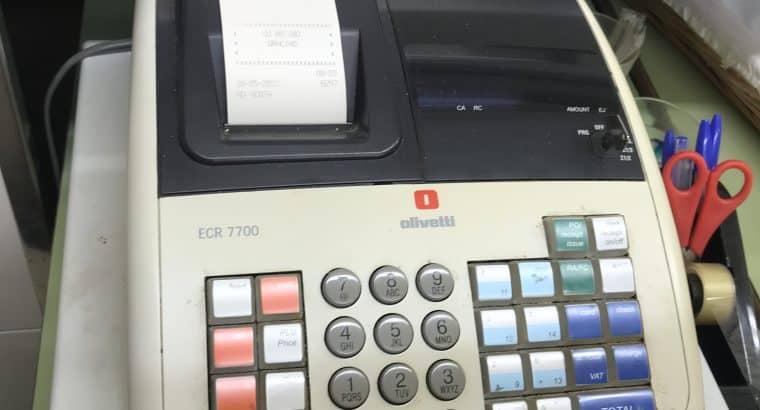 Vendo material cafetería por cierre