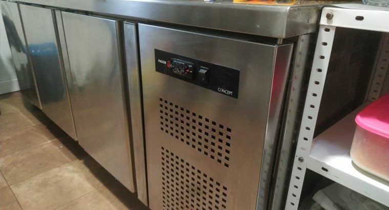 Mesa refrigeración