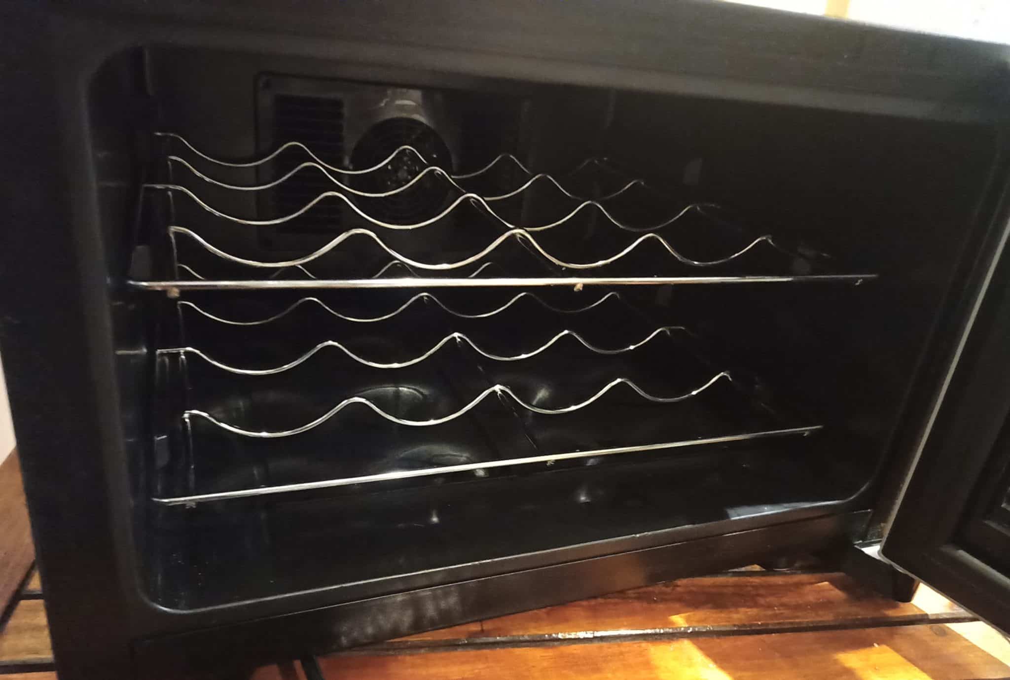 Refrigerador de Vinos ( Vinoteca)