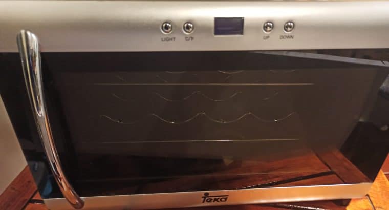 Refrigerador de Vinos ( Vinoteca)