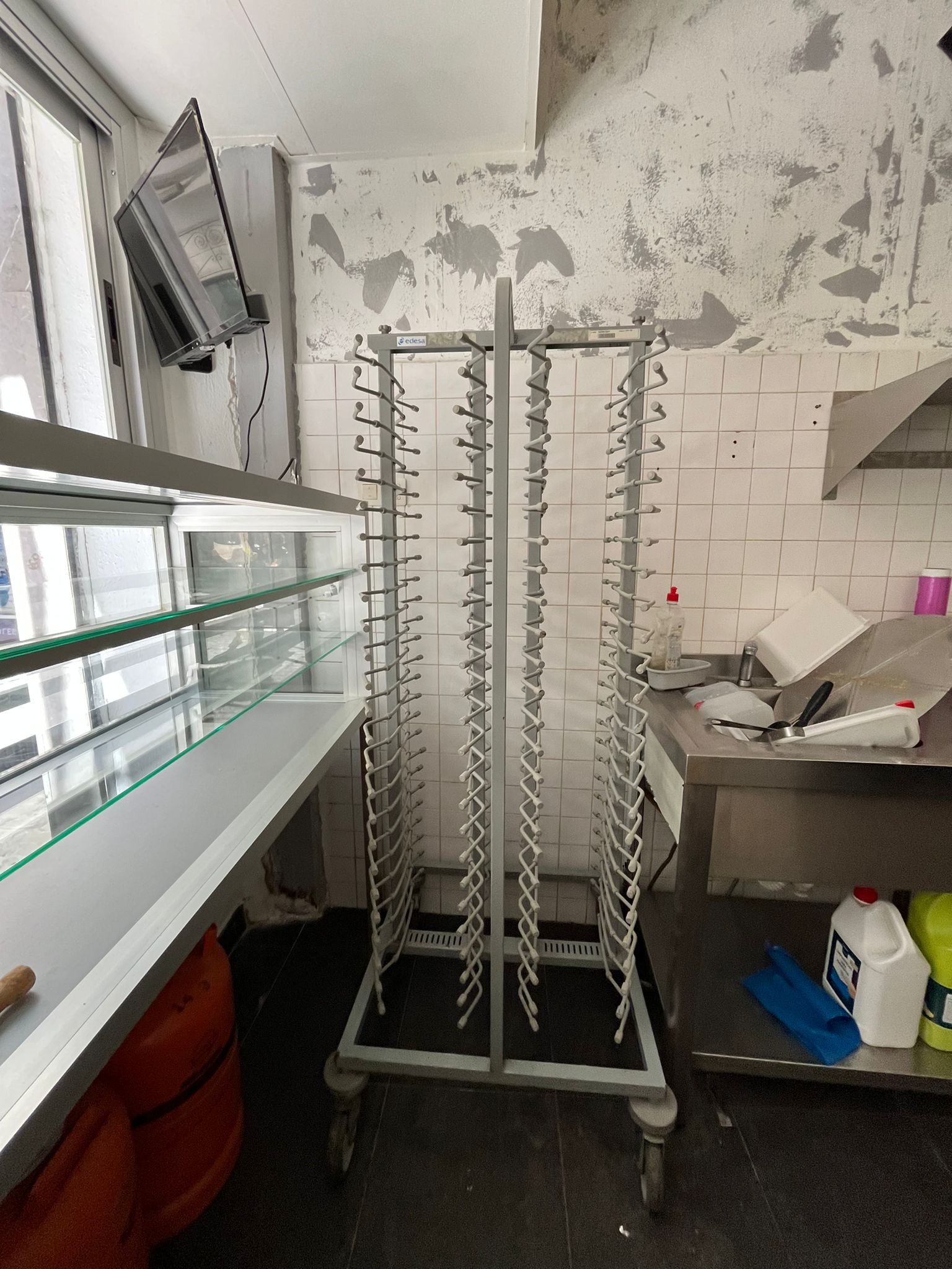 CARRO PORTAPLATOS PARA 100 PLATOS