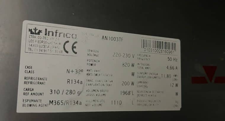 ARMARIO REFRIGERADO 3 PUERTAS 1100L