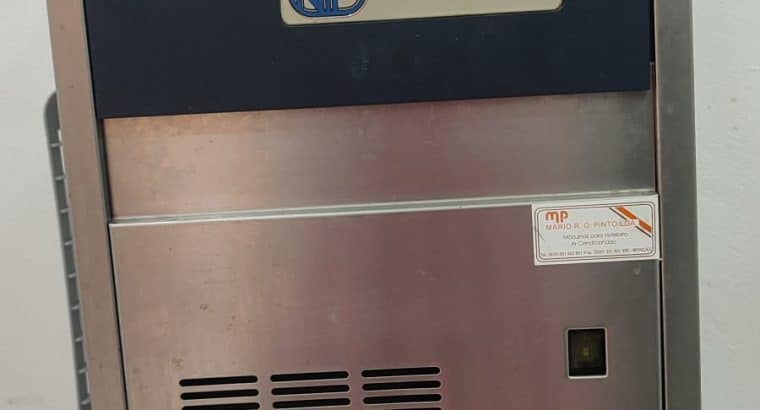 Máquina de hacer hielo