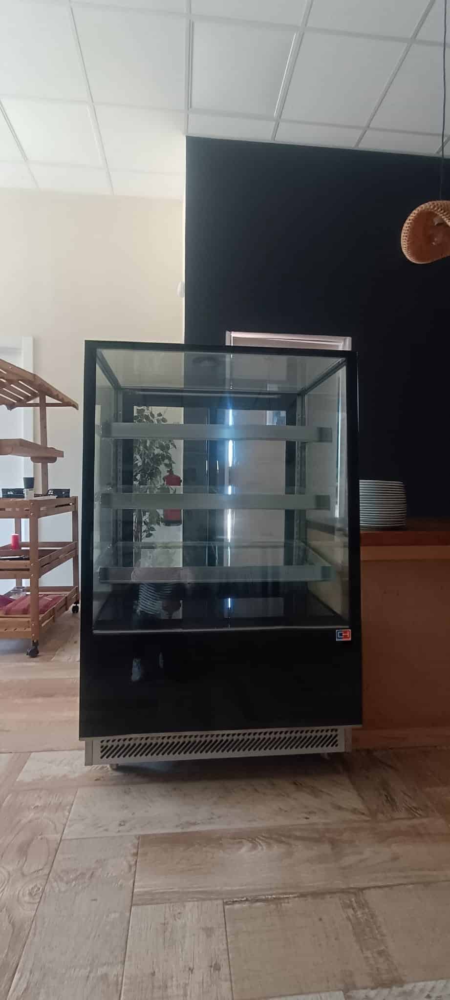 VITRINA REFRIGERADA PEKIN XC400L