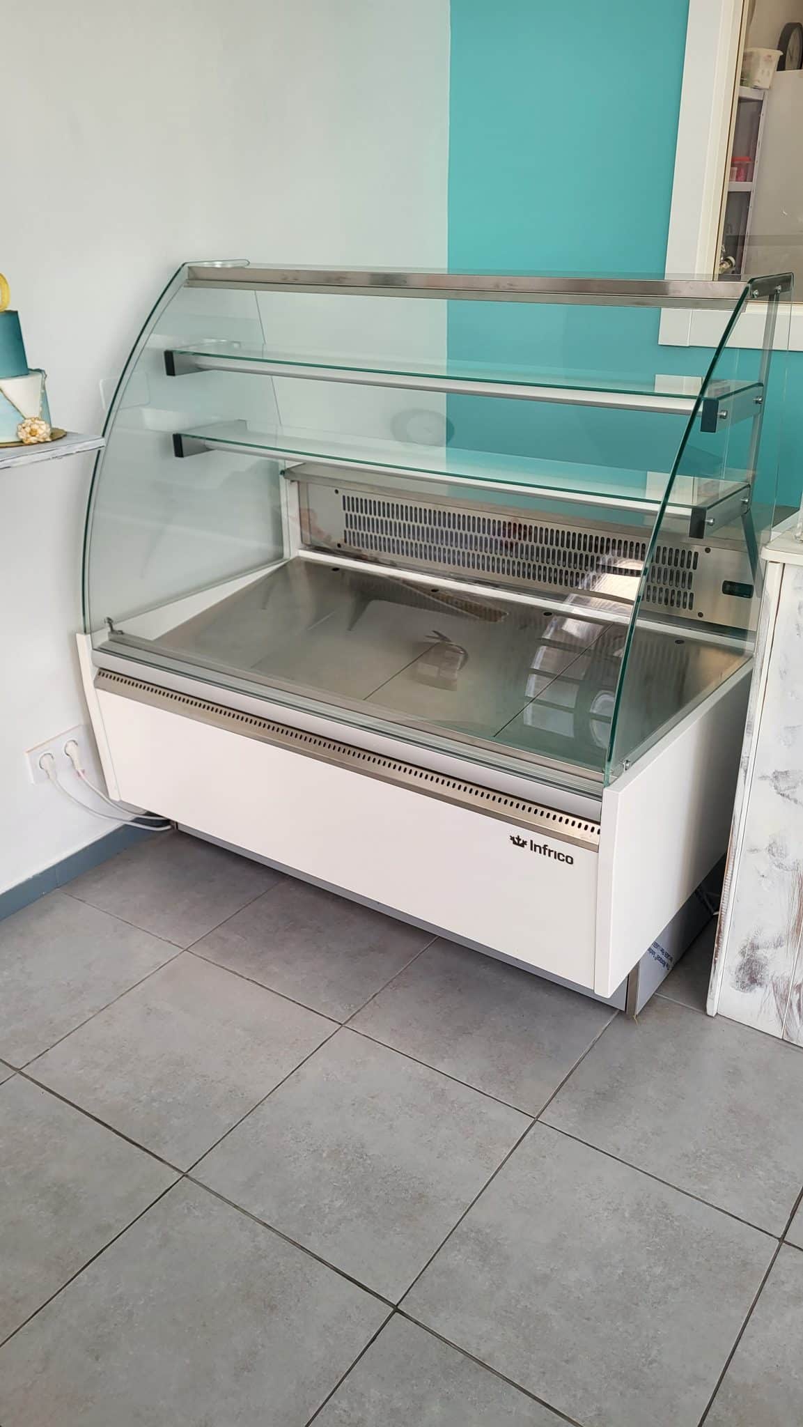 Vitrina expositora refrigerada