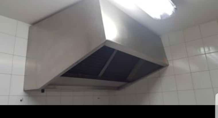 Horno y mobiliario de dulceria