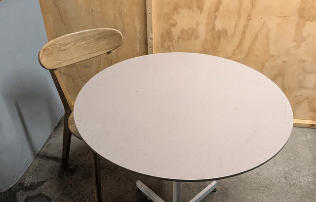 Mesa redonda bar/cafetería 80 cms diámetro