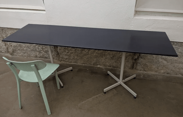 Mesa rectangular de 2 metros