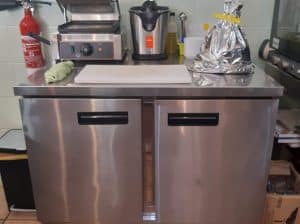 EQUIPOS DE COCINA Y REFRIGERACIÓN