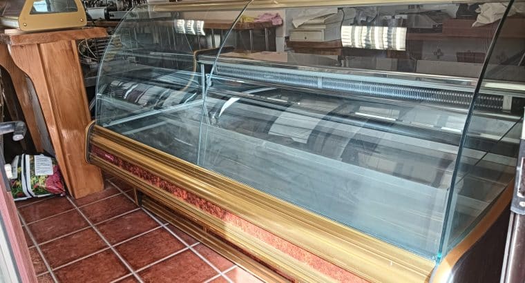 VITRINA REFRIGERADA «COMERSA» SEMINUEVA 3 PUERTAS