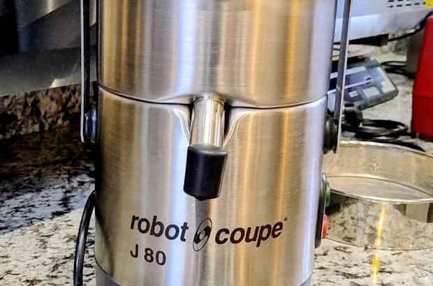 EXTRACTOR EXPRIMIDOR DE ZUMOS ROBOT COUPE