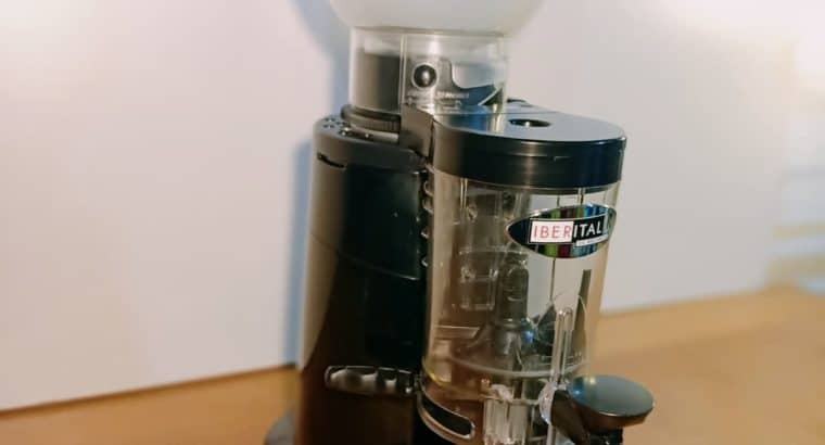 SE VENDE MOLINO DE CAFÉ PROFESIONAL CUNILL MARFIL