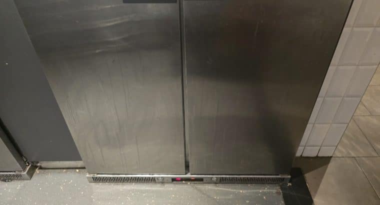 Dos camaras frigoríficas en perfecto estado