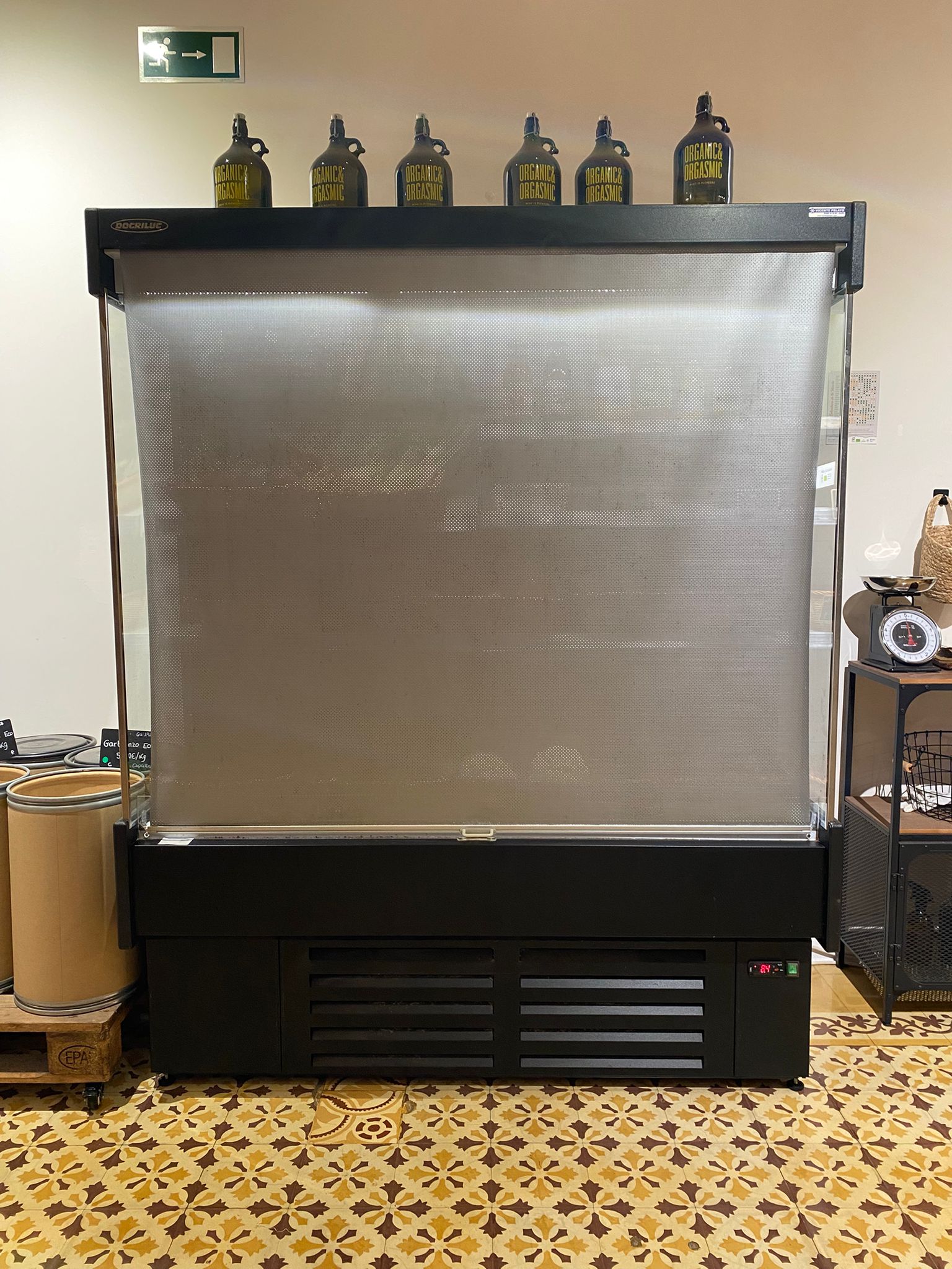 Vitrina mural refrigerada Docriluc DS1 15 H1