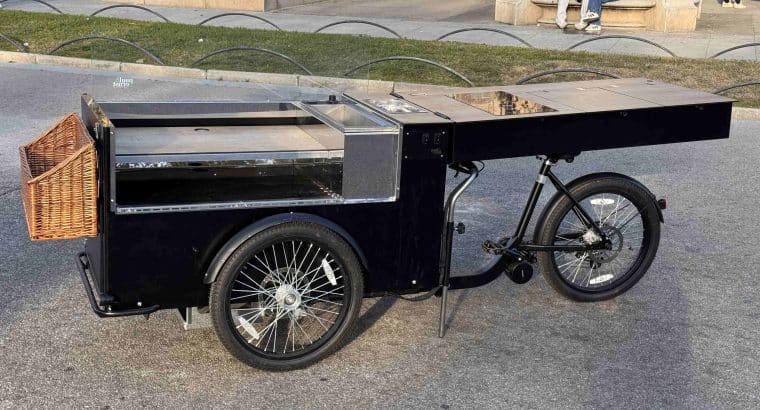 BICI STREETFOOD PAULANDERNST HOSTELERIA
