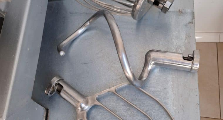 Amasadora Batidora Planetaria Profesional 20L B20B