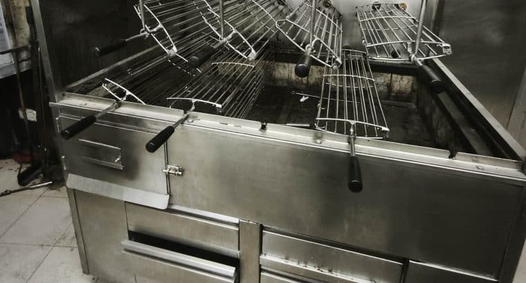 Asador de Pollos 9 espadas