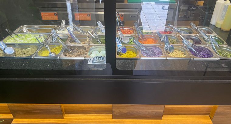 Mesa Refrigerada tipo Saladette Toronto GGMGASTRO