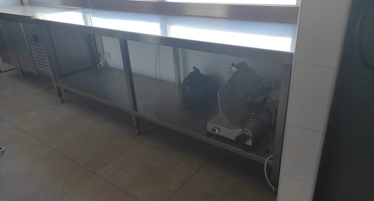 COCINA INDUSTRIAL COMPLETA