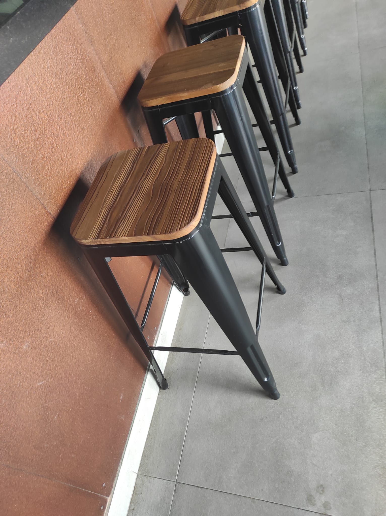 Taburetes LIX Metal Madera