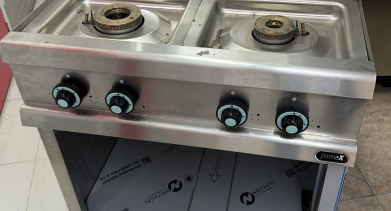 Cocina industrial a gas Junex de 4 fuegos