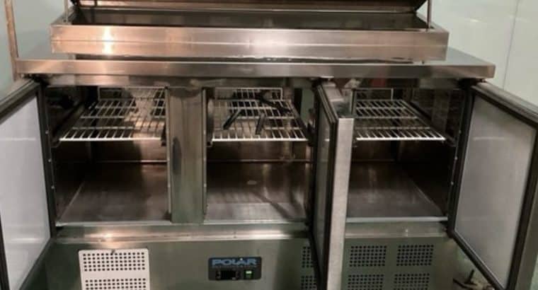 Mesa refrigerada profesional POLAR G605, 3 puertas